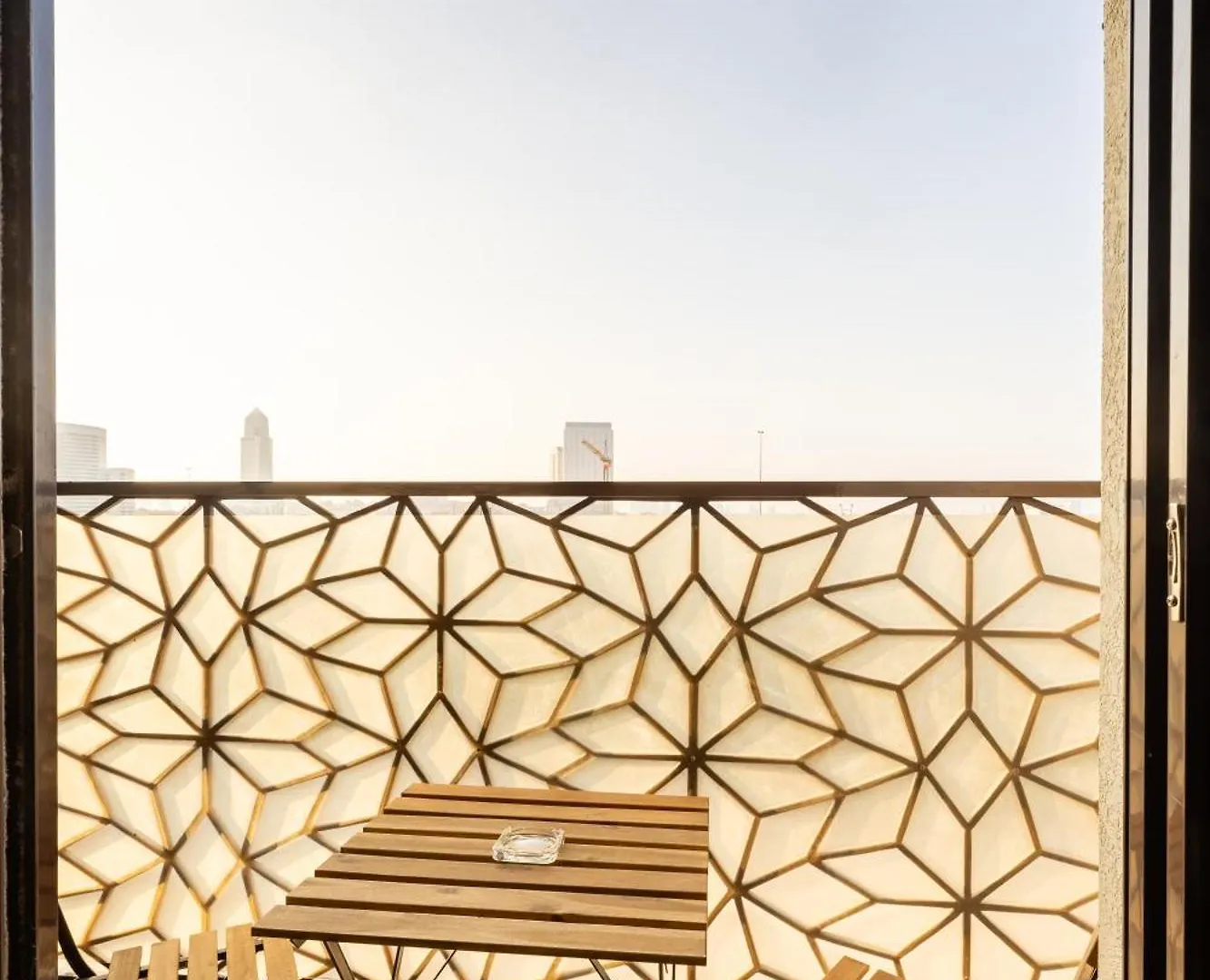 Waves - Elegant 1Br Near Metro & Dubai Creek Harbour Διαμέρισμα 0*,